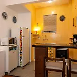 Charme De Copacabana A 100M Da Praia | Re 85/704