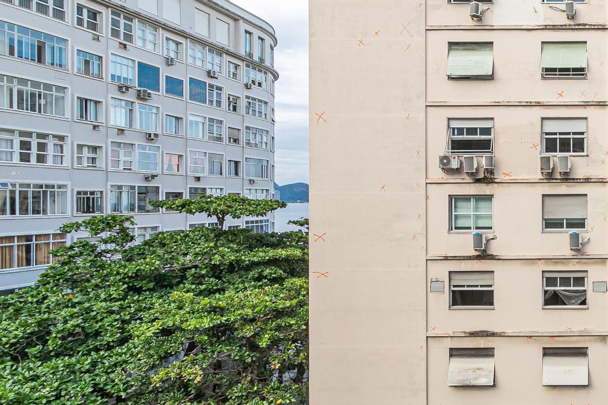 Apartamento Charme De Copacabana A 100m Da | Re 85/704