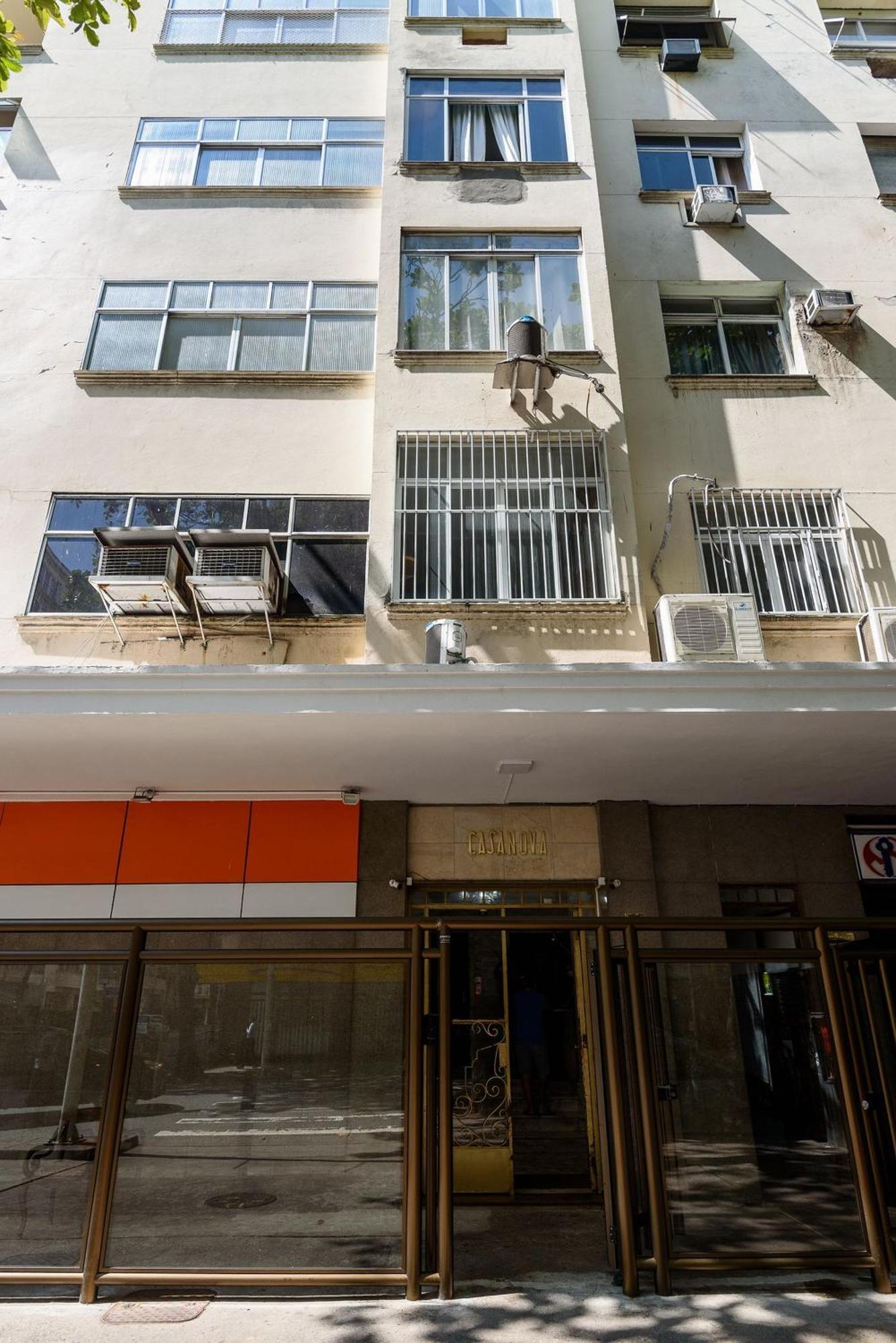 Apartamento Charme De Copacabana A 100m Da | Re 85/704